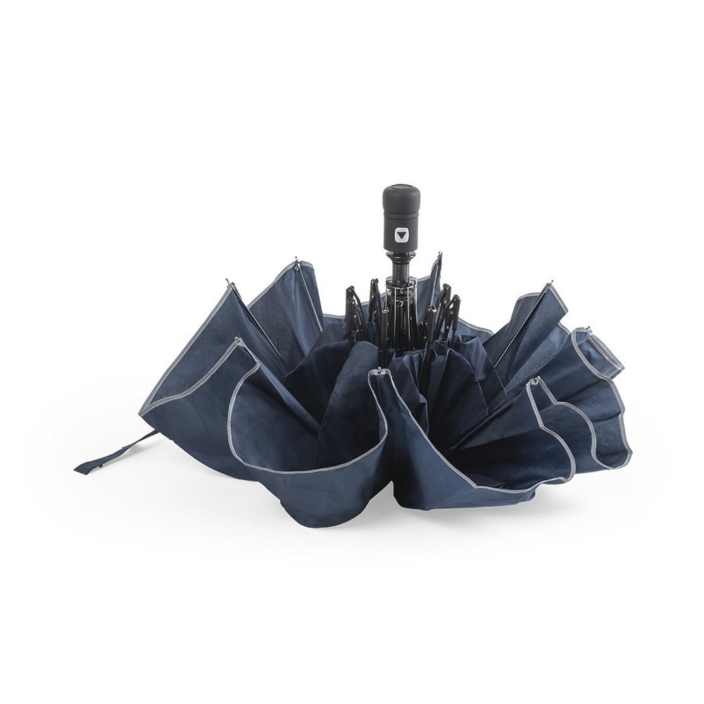 Parapluie coupe vent RPET, automatique, pliable, noir en pongé 190T RPET Photo 6 clients/infiniprinting/ax/photos_BD/AX13222-P6-Parapluie-coupe-vent-RPET,-automatique,-pliable-publicitaire-.jpg