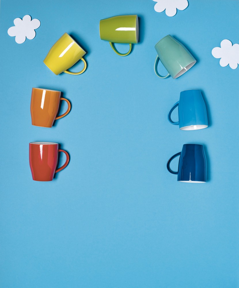 Mug 350 ml, jaune en céramique Photo 3 clients/infiniprinting/ax/photos_BD/AX5385-P3-Mug-350-ml-publicitaire-jaune.jpg