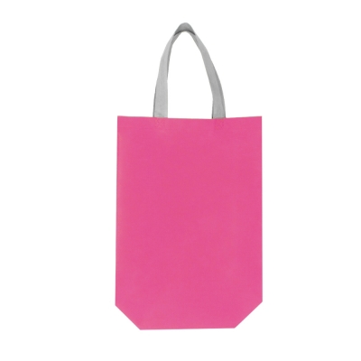 Sac shopping, rose en non-tissé 70 g / m2 Photo 3 clients/infiniprinting/ax/photos_BD/AX6539-P3-Sac-shopping-publicitaire-rose.jpg