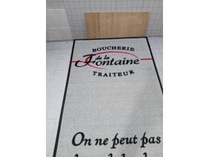 Tapis entre Boucherie Traiteur