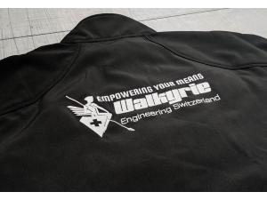 Veste Softshelle Russell RU410M avec broderie de leur logo sur le coeur et le dos pour Walkyrie Engineering Switzerland � Neyruz
